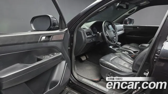 KG_Mobility_Ssangyong Rexton 2021 thumb 10