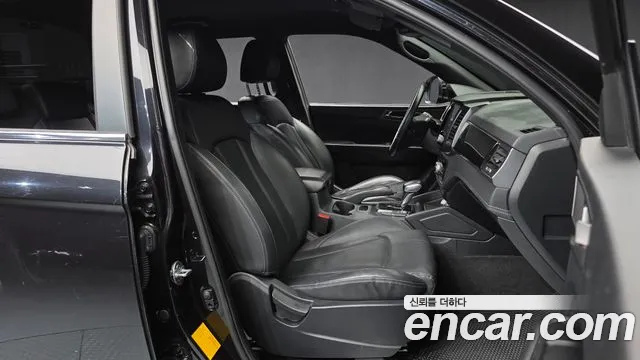 KG_Mobility_Ssangyong Rexton 2021 thumb 11