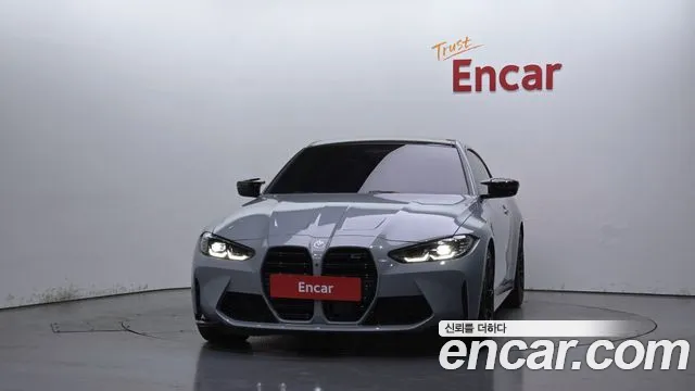 BMW M4 2022 thumb 2