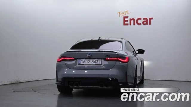 BMW M4 2022 thumb 3