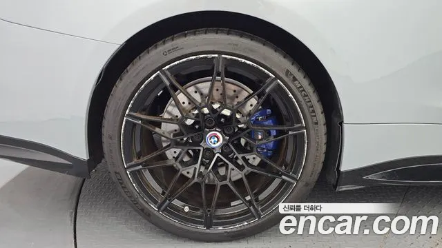 BMW M4 2022 thumb 4