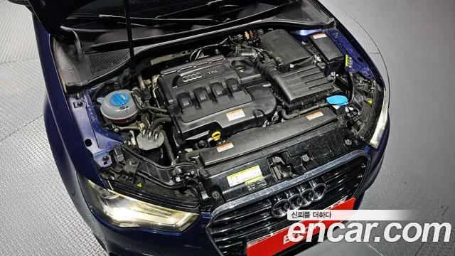 Audi A3 2015 thumb 5