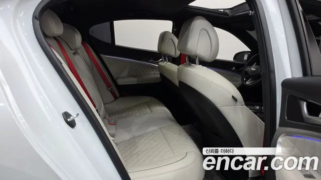 Genesis G70 2023 thumb 11