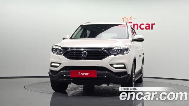 KG_Mobility_Ssangyong Rexton 2017 thumb 2