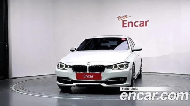 BMW 3-Series 2015 thumb 3