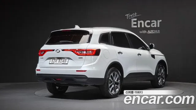 Renault-KoreaSamsung Koleos 2017 thumb 2