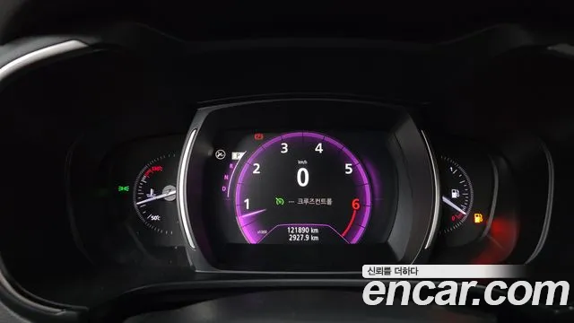 Renault-KoreaSamsung Koleos 2017 thumb 8