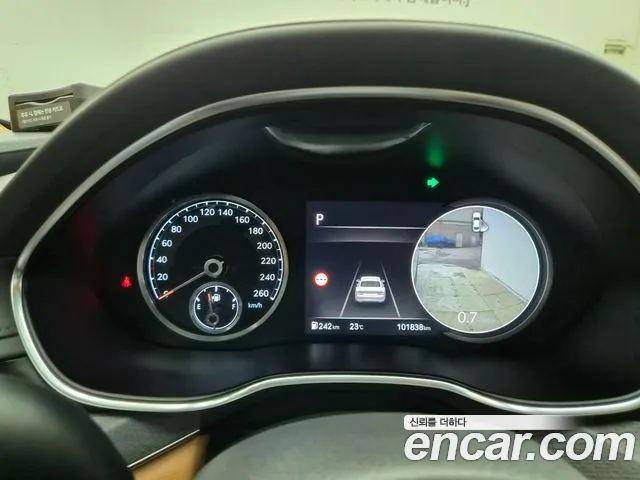 Genesis G80 2022 thumb 6