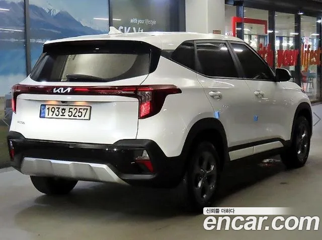 Kia Seltos 2022 thumb 4