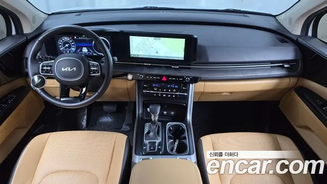 Kia Carnival 2023 thumb 6
