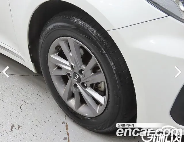 Kia K5 2019 thumb 5