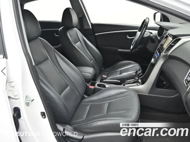 Hyundai i30 2014 thumb 10