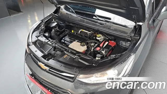 ChevroletGMDaewoo Tracker 2016 thumb 6