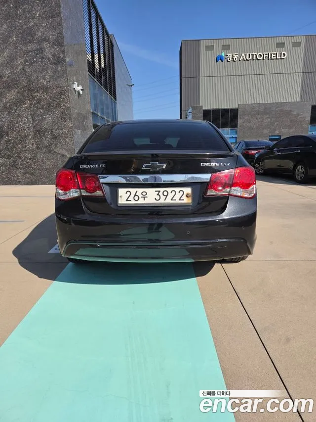 ChevroletGMDaewoo Cruze 2014 thumb 4