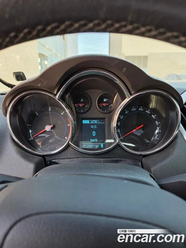 ChevroletGMDaewoo Cruze 2014 thumb 8