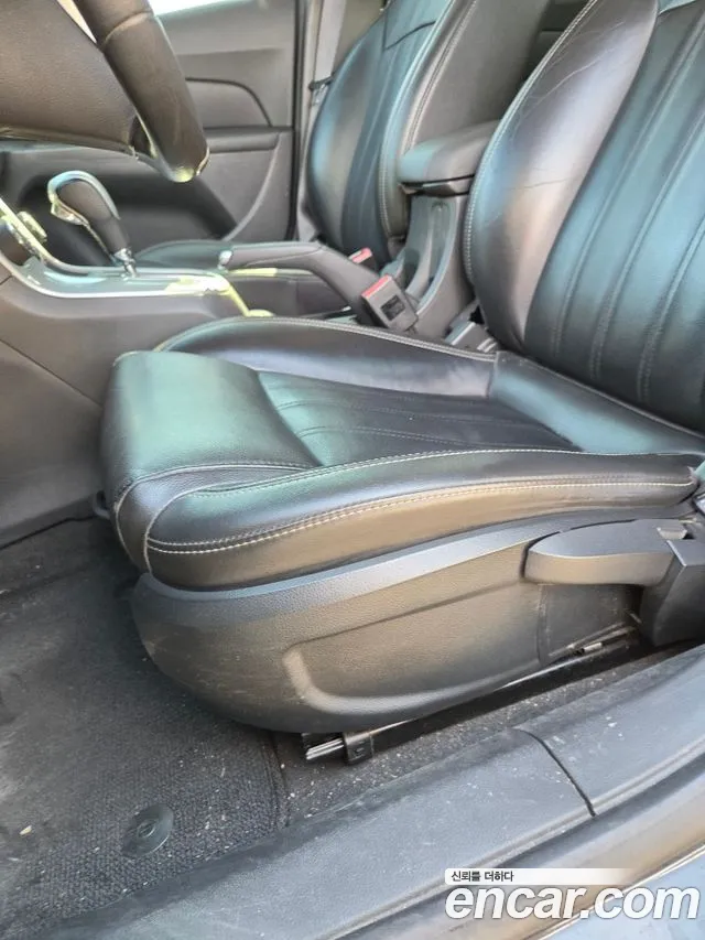 ChevroletGMDaewoo Cruze 2014 thumb 10
