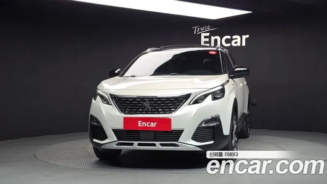 Peugeot 5008 2018 thumb 3