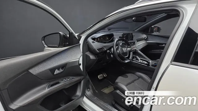 Peugeot 5008 2018 thumb 10