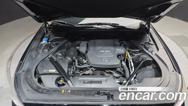 Hyundai Genesis 2016 thumb 6