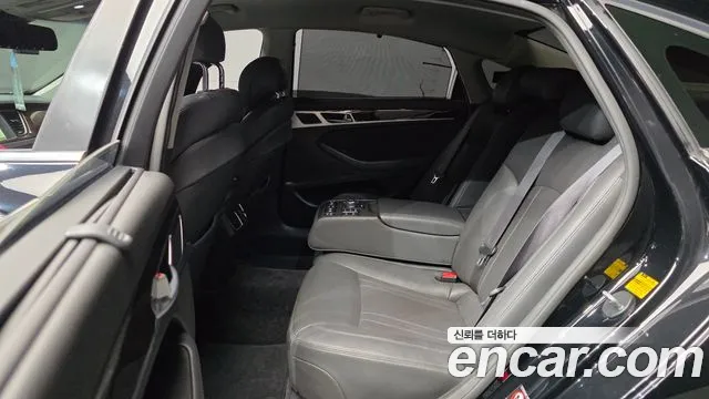 Hyundai Genesis 2016 thumb 12