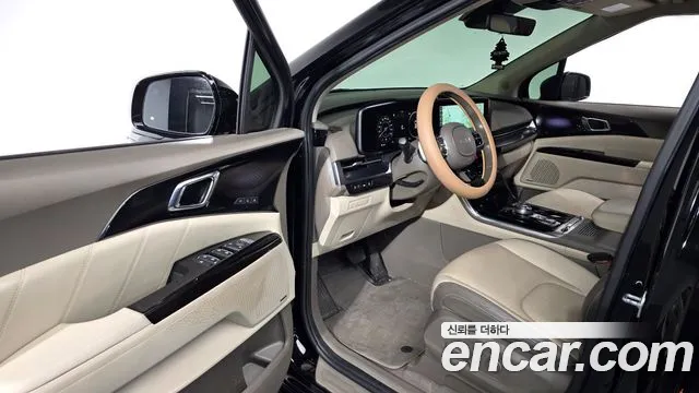 Kia Carnival 2022 thumb 10