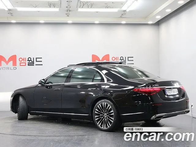 Mercedes-Benz S-Класс 2023 thumb 4