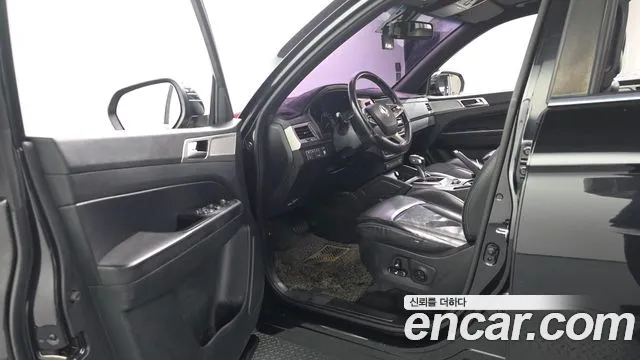 KG_Mobility_Ssangyong Rexton 2019 thumb 10