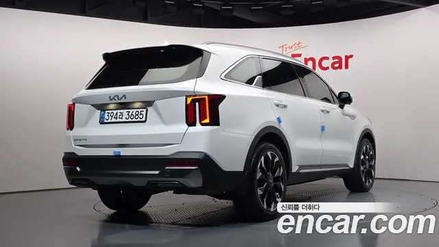 Kia Sorento 2023 thumb 2