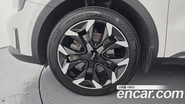 Kia Sorento 2023 thumb 5