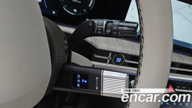 Hyundai Santa Fe 2024 thumb 9