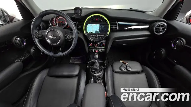 MINI Hatch 2015 thumb 7