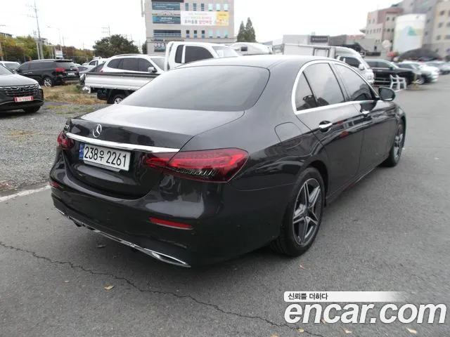 Mercedes-Benz E-Класс 2023 thumb 5