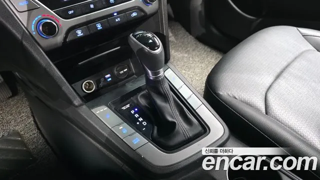 Hyundai Avante 2016 thumb 9