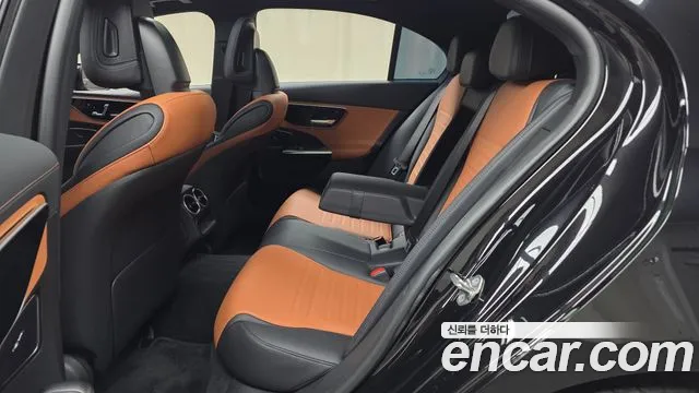 Mercedes-Benz C-Класс 2023 thumb 11
