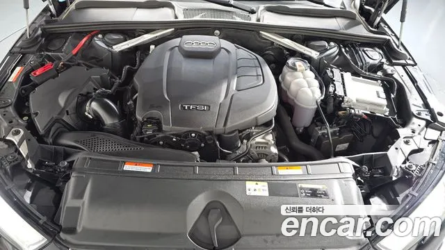 Audi A4 2019 thumb 6