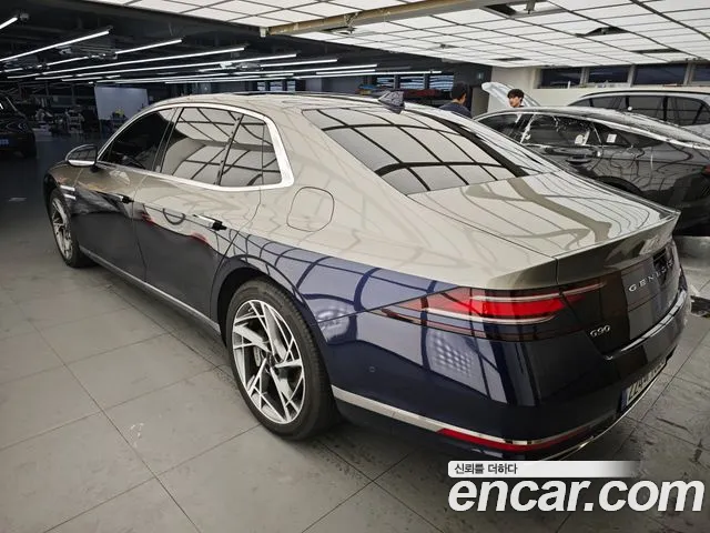 Genesis G90 2022 thumb 2
