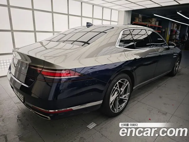 Genesis G90 2022 thumb 5