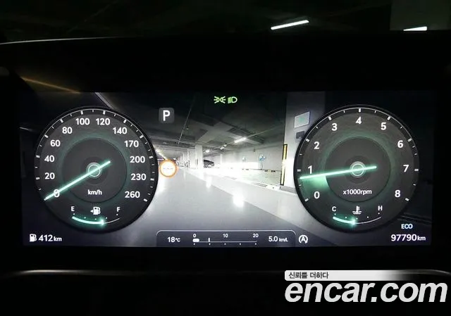 Genesis G90 2022 thumb 8