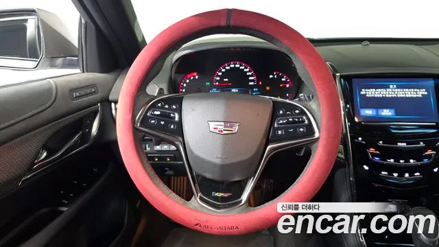Cadillac ATS-V 2017 thumb 11