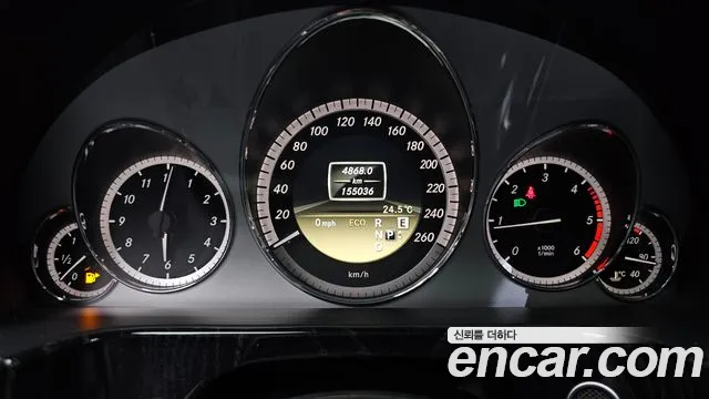 Mercedes-Benz E-Класс 2012 thumb 8