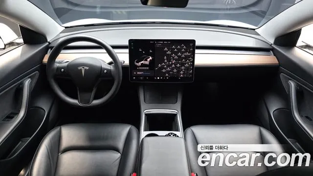 Tesla Model 3 2021 thumb 7