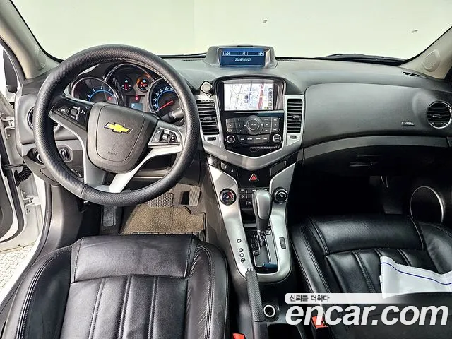 ChevroletGMDaewoo Cruze 2011 thumb 5