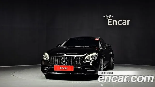 Mercedes-Benz SLC-Class 2017 thumb 3
