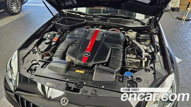 Mercedes-Benz SLC-Class 2017 thumb 6