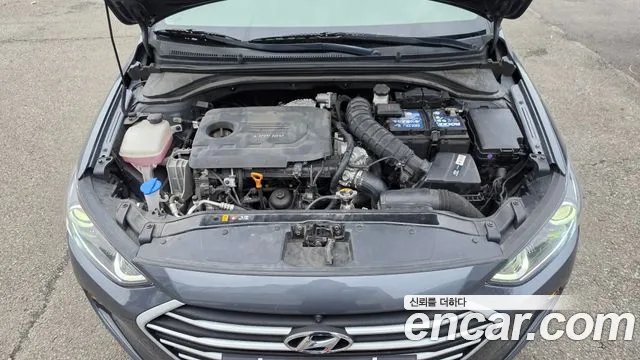 Hyundai Avante 2015 thumb 6