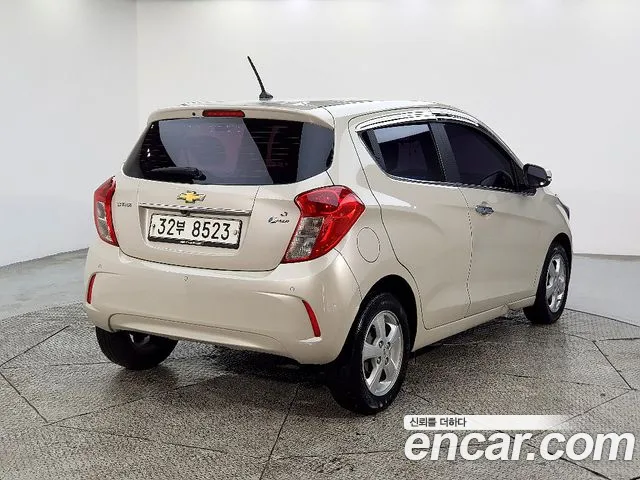 ChevroletGMDaewoo Spark 2015 thumb 4
