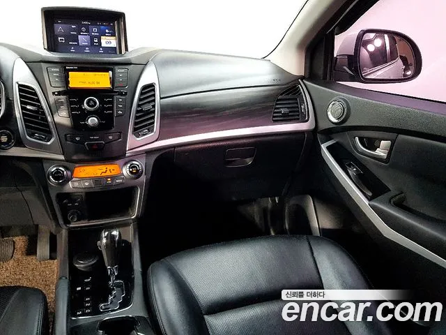 KG_Mobility_Ssangyong KORANDO 2014 thumb 10