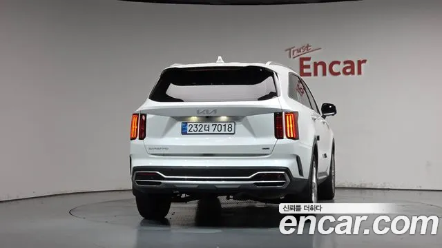 Kia Sorento 2023 thumb 3