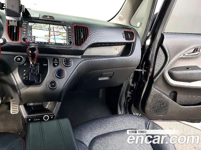 Kia Ray 2013 thumb 10