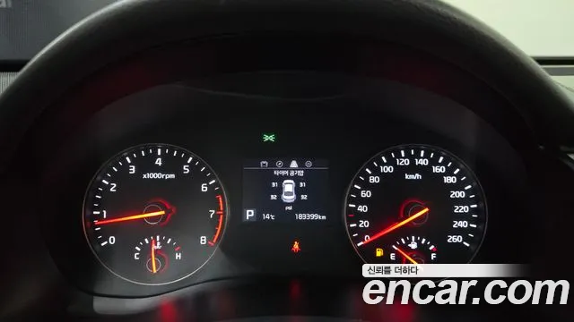 Kia K7 2017 thumb 8
